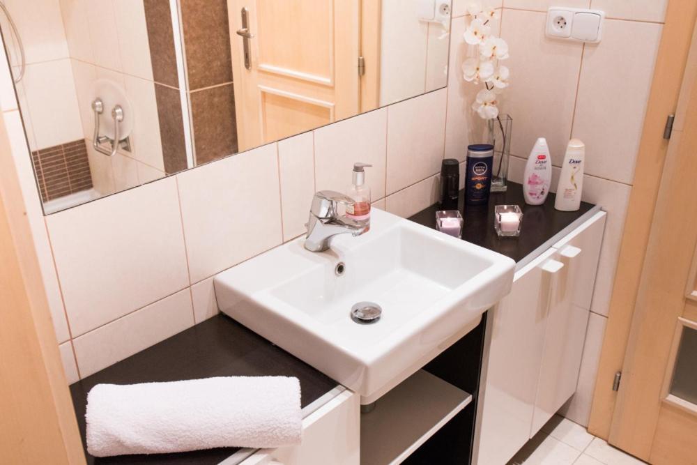 Apartmán In The Hearth Of The City Centre, Old Town Square - 3min *
